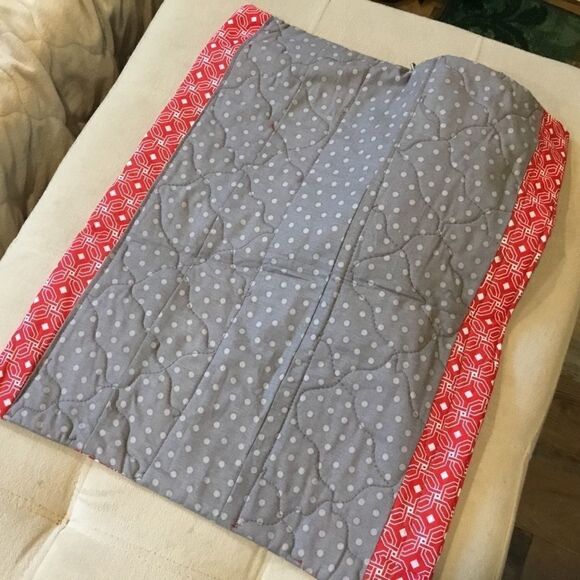 NWT. Hand Crafted Doll/Stuffed Animal Quilt - Picture 4 of 5